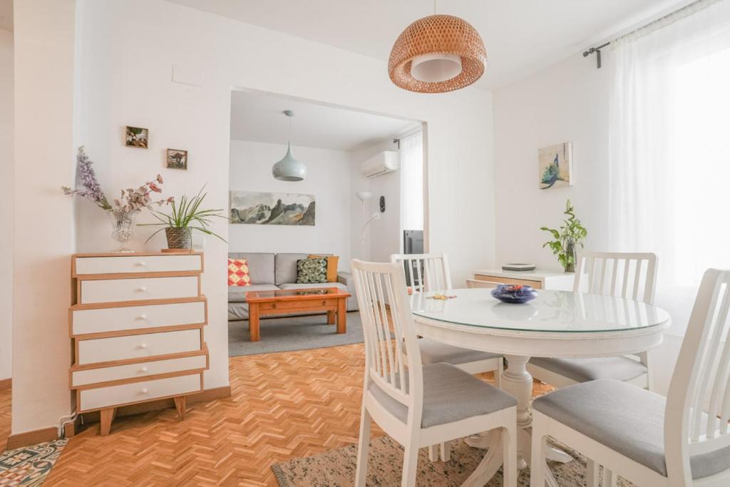 Ferienwohnung Bright & Cozy 2Bd - Opera Area Madrid Exterior foto